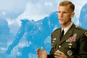 Полковник морпехов до боли напоминает командующего войсками США и НАТО в Афганистане Стенли МакКристала. Разве что боевых шрамов и свирепого блеска в глазах не хватает