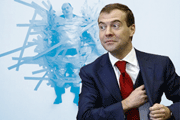 Справедливость понимается Медведевым в классическом либеральном духе – как максимально адекватная представленность интересов граждан через партийную систему