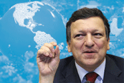 Глава Еврокомиссии Жозе Мануэль Баррозу настаивает на необходимости борьбы с концепцией многополярности, так как на его взгляд эта точка зрения игнорирует общие ценности