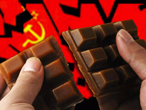 Не был ли СССР изначально разломанной плиткой шоколада, которую сдерживала жесткая партийная фольга? Если рассматривать с точки зрения построения единого госудаства-нации - был!